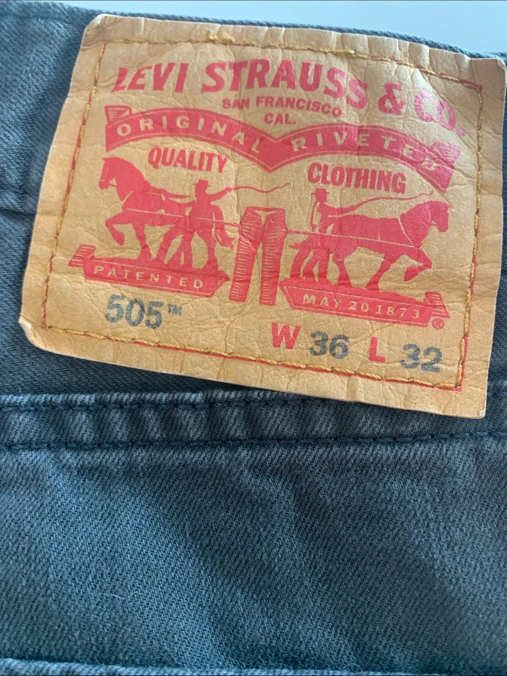 Levi’s 505 Regular Fit Washed Black 100% cotton denim jeans sz 36x32
